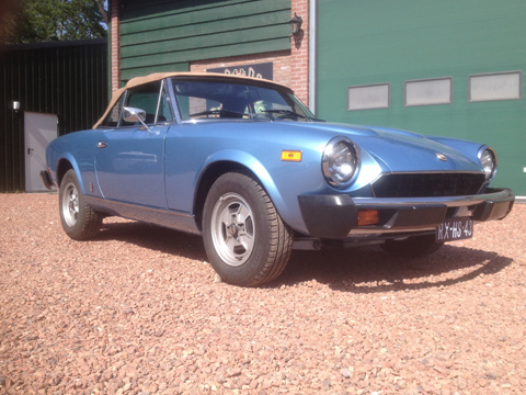 Fiat 124 Spider, foto 10 van 10